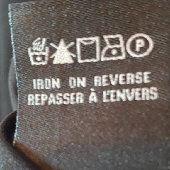 Le Chateau dress - Picture 5 of 6